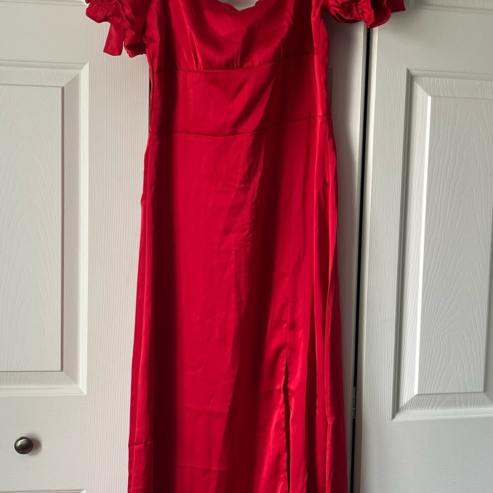 BRAND NEW red dress, Francesca’s, size L